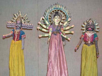 Rodpuppets from Orissa - From the collection of the Sangeet Natak Akademi, New Delhi - Photo: Elisabeth den Otter, 2003 © 