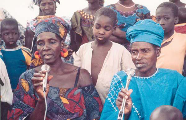 singers - Photograph by E. den Otter