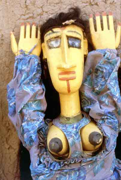 Faaro, the water deity - photograph by Elisabeth den Otter