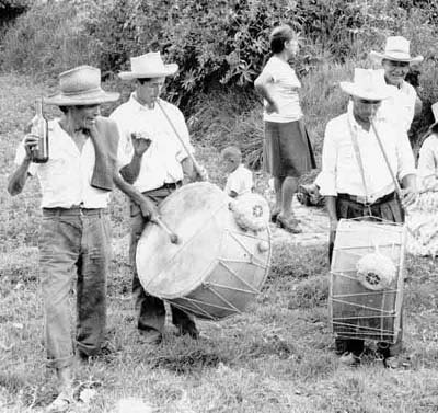 cajas and roncadoras (Photograph: E. den Otter)